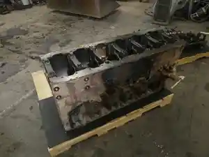 Used Mack MP8 Block (Stock #misc-772)) Part Image