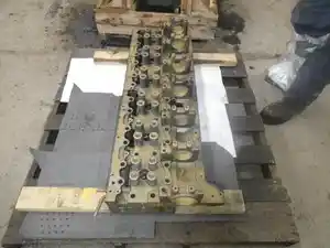 Used Mack MP8 Head Image