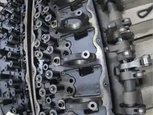 Used Mack Head Image