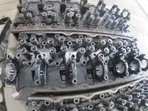 Used Mack Head Image