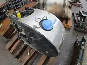 New Universal Mack Pinnacle DEF Tank (Stock #DPF-492)) Part Image