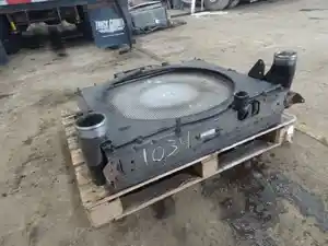 Used 2003 Mack CV713 Radiator Image