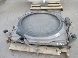 Used Mack CXN613 Radiator (Stock #RADIATOR-1011)) Part Image