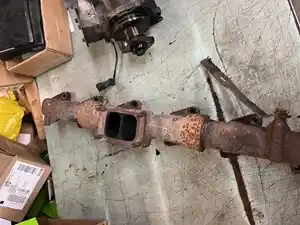Used Mack E7 Engine Misc Part Image
