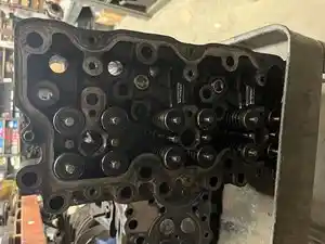 Used Mack ETECH Head Image