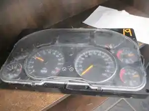 Used Mack Instrument Cluster (Stock #DASH-19)) Part Image