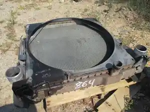 Used Peterbilt 387 Radiator (Stock #RADIATOR-864)) Part Image