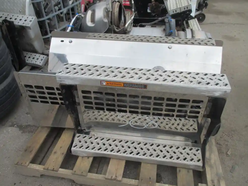  DPF-568 