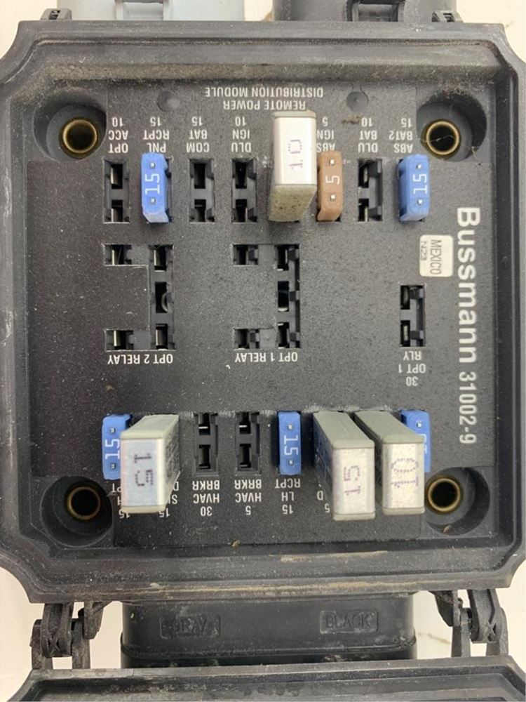 2007 FREIGHTLINER COLUMBIA (Stock 130298) Fuse Box TPI