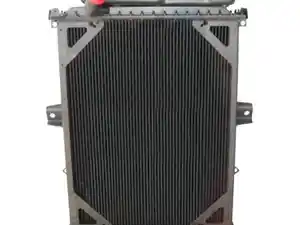 New 1993 Kenworth T800 Curved Glass Radiator (Stock #02-070234)) Part Image