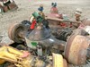 Thumbnail media 2 for Used Eaton 17121 Axle, Complete Rear