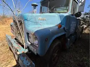 Salvage 1980 Mack Other - U-L3-1 1980 Mack Other