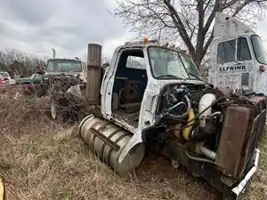 Salvage 1981 GMC Brigadier - 1561