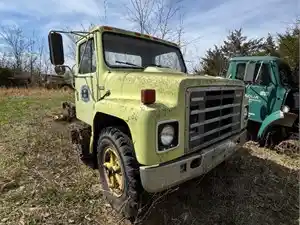 Salvage 1981 International 1824; 1854 - 3800