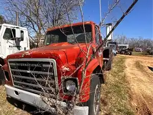 Salvage 1984 International 1654; 1624 - 4895
