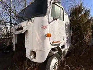 Salvage 1986 International COF-9670 - 2281
