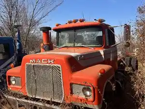 Salvage 1986 Mack Other - 3927