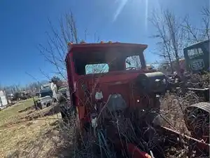 Salvage 1987 International F-9370 - 2666