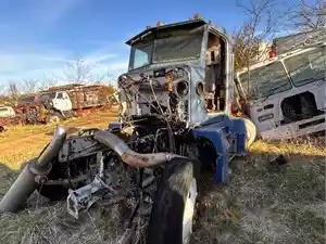 Salvage 1989 Ford Other - U-L4-7 1989 Ford Other