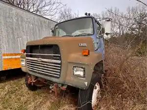 Salvage 1989 Ford L9000 - U-L4-9 1989 Ford L9000