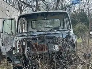 Salvage 1992 Ford LTS8000 - 1960