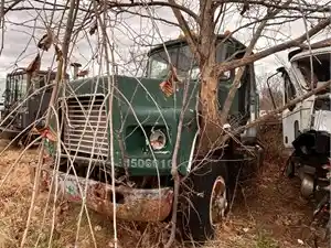 1990 Mack Truck for Parts (Stock #U-L4-15B 1990 Mack )) Part Image