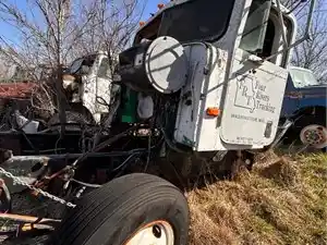 Salvage 1991 International 9400 - 2551