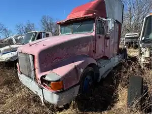 Salvage 1993 International 9200I - 4537