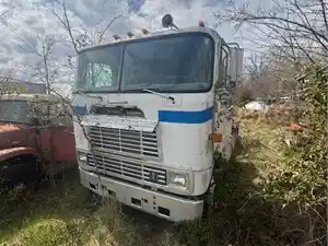 Salvage 1981 International Cabover - 3345