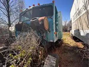 Salvage 1993 International 9400 - 2404