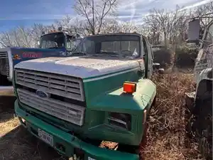 1994 Ford F700 Truck for Parts (Stock #2730)) Part Image