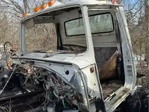 Salvage 1994 Ford LNT8000 - U-L2-3 FO LNT8000