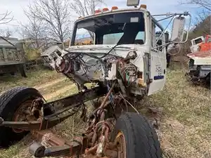 Salvage 1994 Ford LT8000 - 3955