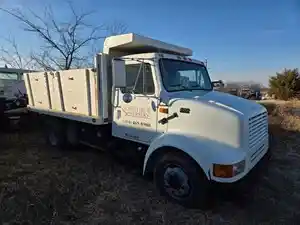Salvage 1995 International 4500/4700 LPX - 5159