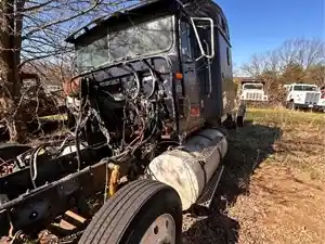 Salvage 1995 International F-9370 - 4810