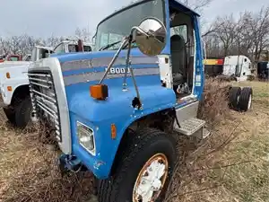 Salvage 1996 Ford LN8000 - 3230