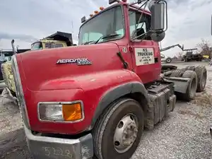 1996 Ford LTA9000 AERO MAX 106 Truck for Parts (Stock #5228)) Part Image