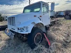 Salvage 1997 International 4900 - 4204