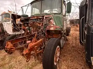 Salvage 1996 Mack Other - U-L4-15C 1996 Mack