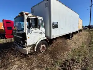 Salvage 1997 Mack Other - U-L5-17B MA Box Truck