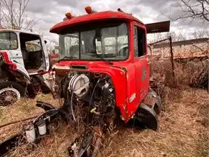 Salvage 1998 Mack Other - U-L4-15C 1998 Mack