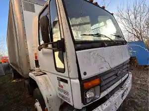 Salvage 1990 Ford CF8000 - 3399