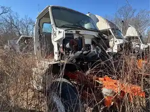 Salvage 1999 Sterling L8513 - 3661