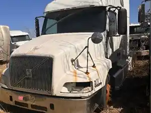 Salvage 1999 Volvo Other - U-L4-10 1990 Volvo