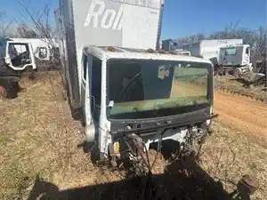 Salvage 2000 Freightliner Cascadia - U-L4-14 FL FL Box truck 