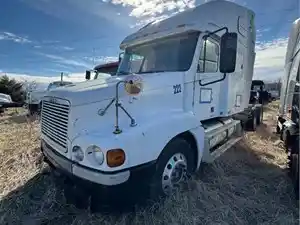 Salvage 2000 Freightliner Century Class 120 - 5059
