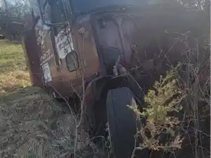 Salvage 2000 Freightliner FL - U-L4-10 Freightliner fl