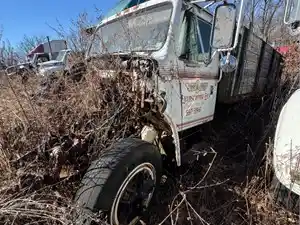 Salvage 1981 International 1824; 1854 - 4207