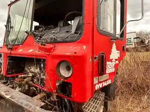 Salvage 2000 Mack MR688S - 3618