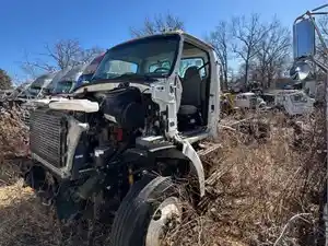 Salvage 2000 Sterling L7500 - 3807